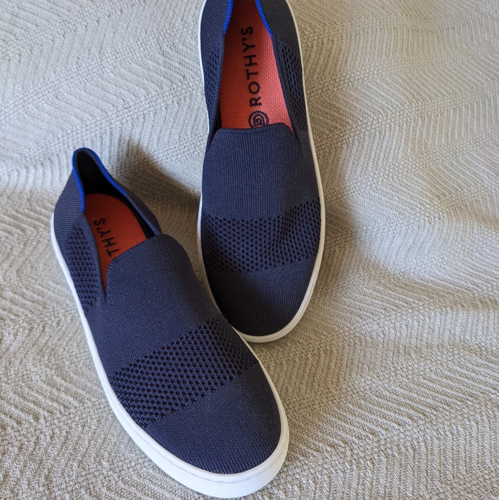 NEW Rothy's shoes "The Sneaker"